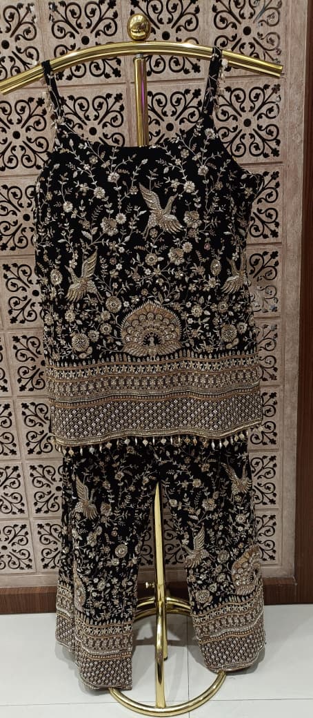 DESIGNER PARTY WEAR OUTFIT