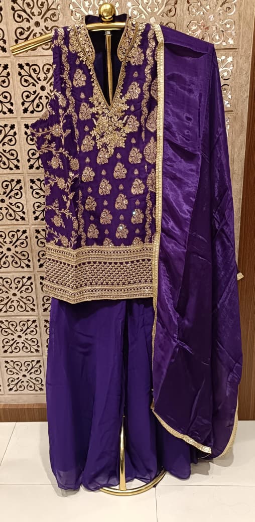 FESTIVE OCCASSION PARTY WEAR OUTFIT