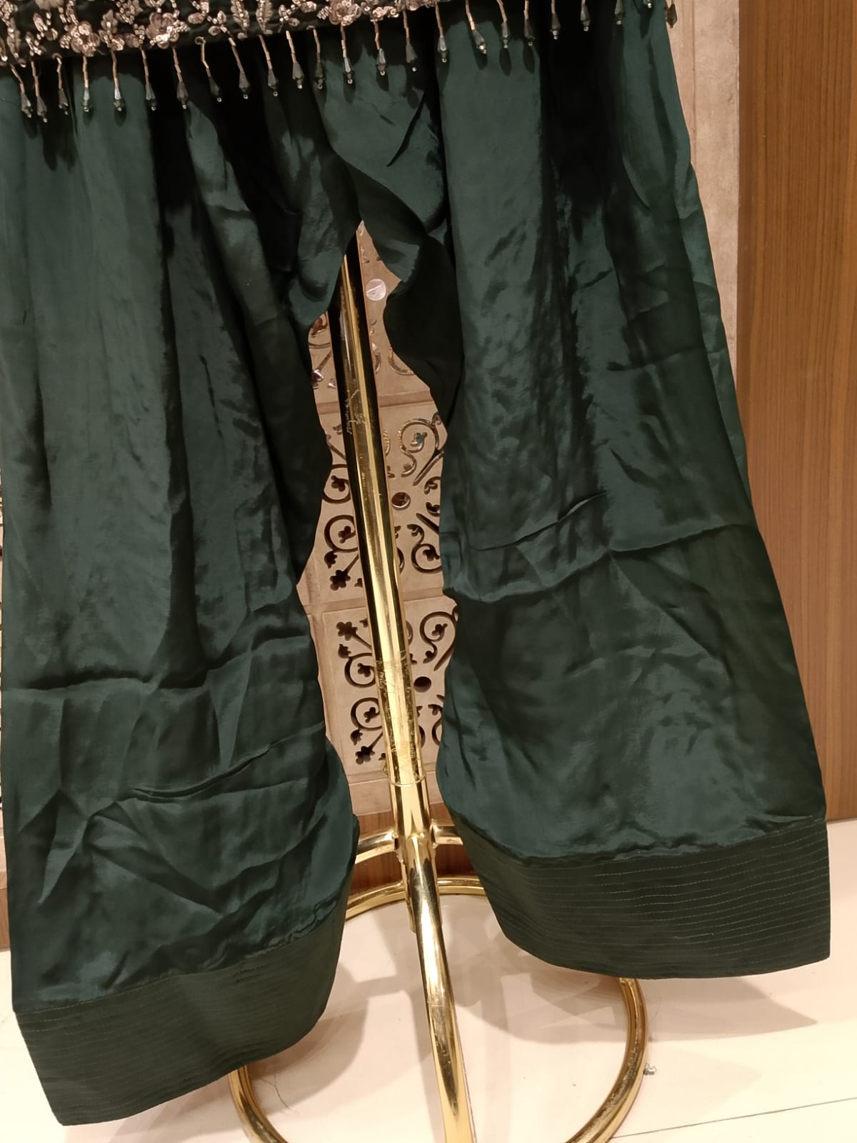 FARSI LOOK PARTY WEAR OUTFIT