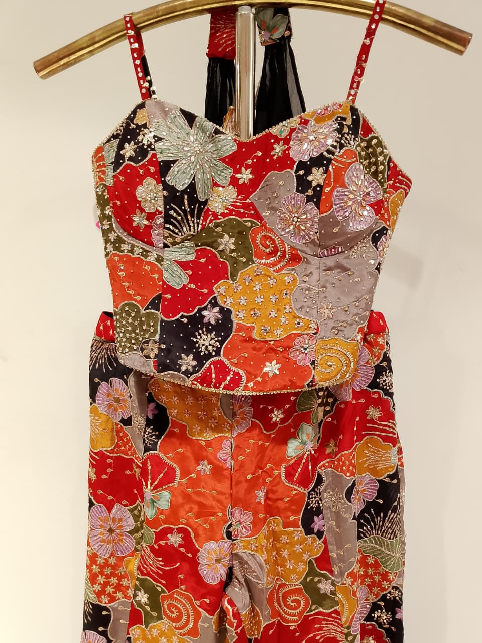 INDO-WESTERN FESTIVE OCCASSION PARTY WEAR OUTFIT