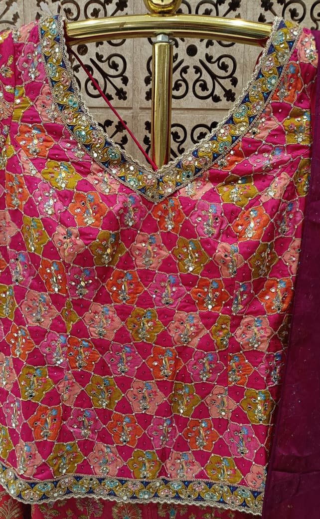 MEHENDI,HALDI FESTIVE OCCASSION PARTY OUTFIT