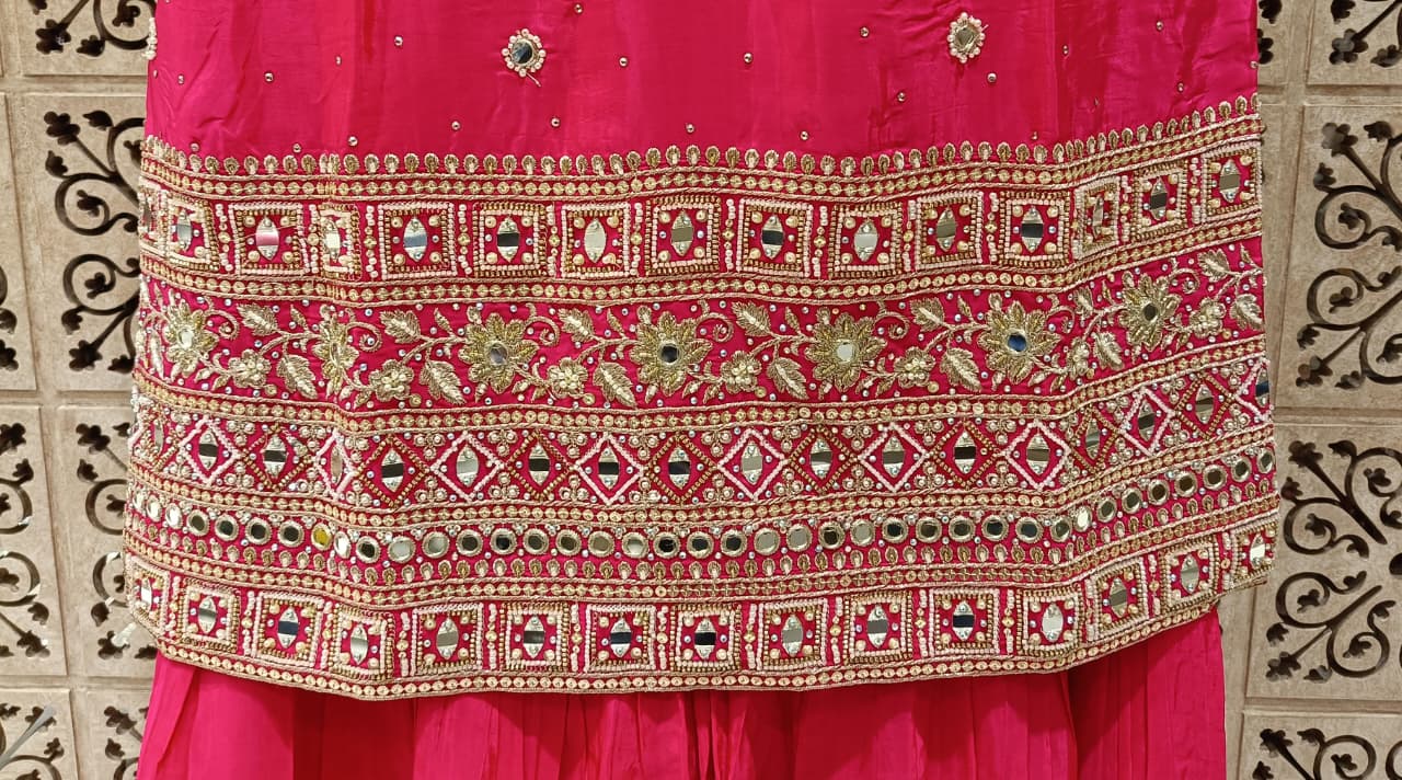 FESTIVE OCCASSION PARTY WEAR OUTFIT