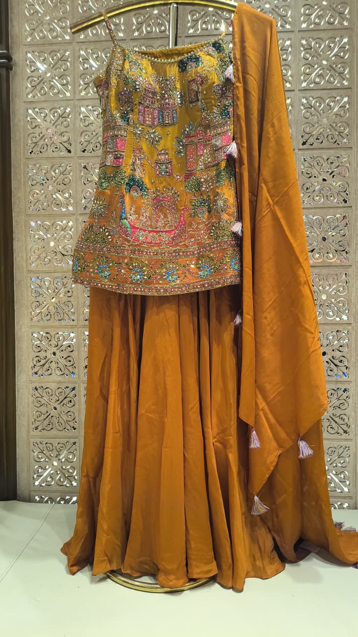 HALDI,MEHENDI FESTIVE OCCASSION PARTY WEAR OUTFIT