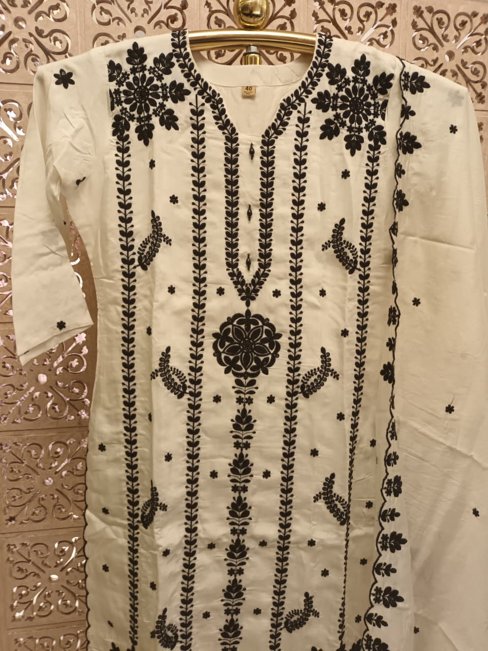 DAILY WEAR LAKHNAVI KURTA SET