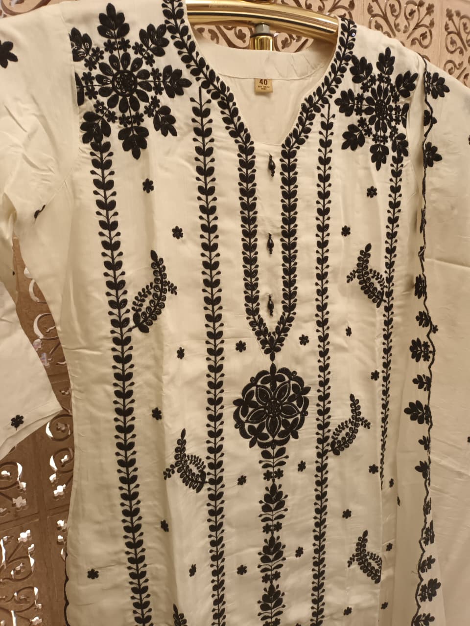 DAILY WEAR LAKHNAVI KURTA SET