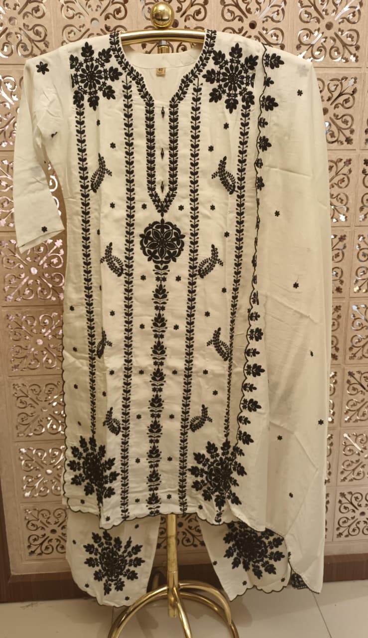 DAILY WEAR LAKHNAVI KURTA SET