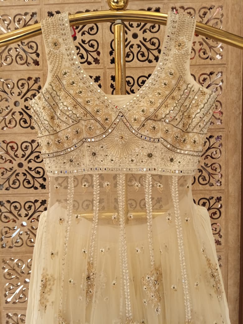 FUNCTIONAL FESTIVE OCCASSION PARTY WEAR LEHENGA CHOLI