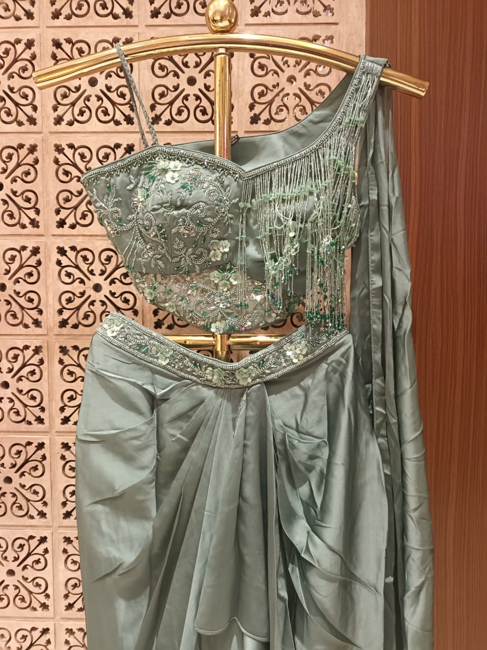 INDO-WESTERN FESTIVE OCCASSION PARTY WEAR OUTFIT