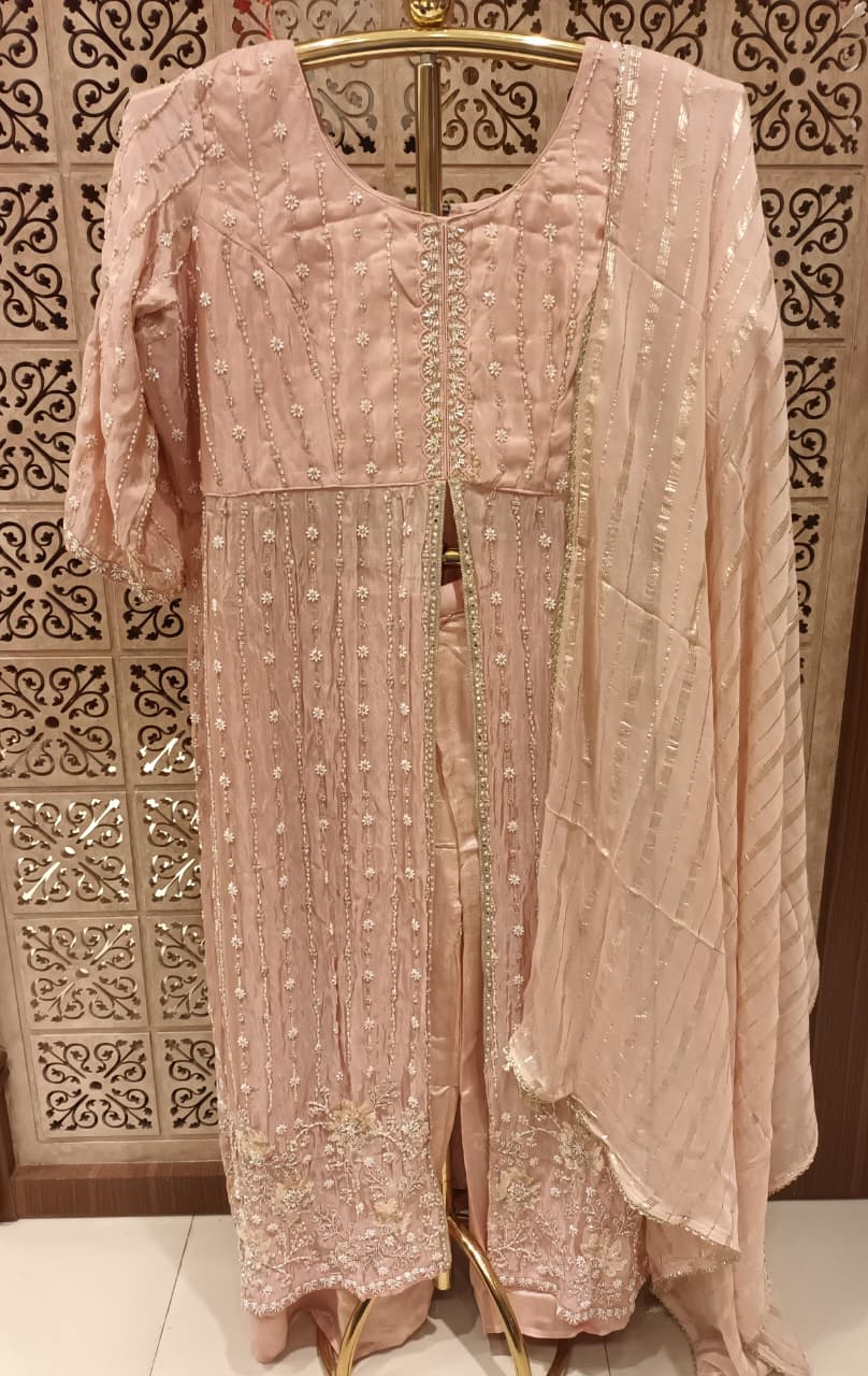 FUNCTIONAL FESTIVE  OCCASSION PARTY WEAR OUTFIT