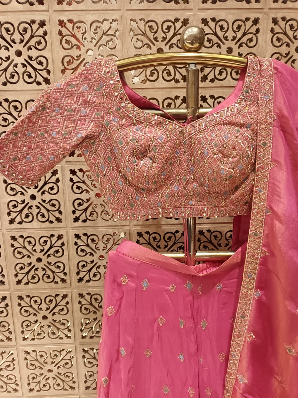 INDO-WESTERN FESTIVE OCCASSION PARTY WEAR OUTFIT