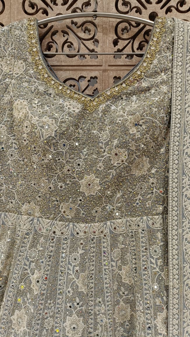 FESTIVE OCCASSION FUNCTIONAL GOWN