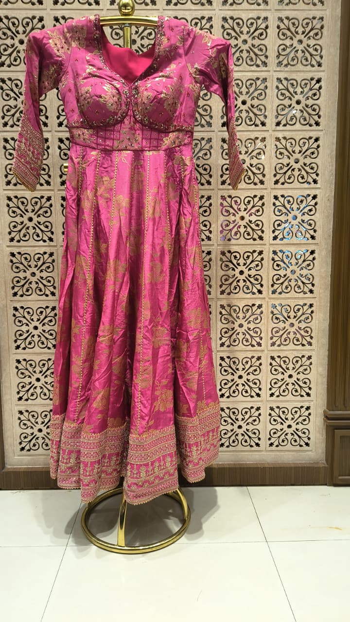 FESTIVE OCCASSION PARTY WEAR OUTFIT