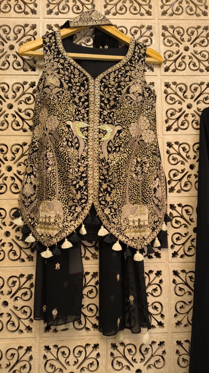 FESTIVE FUNCTIONAL PARTY WEAR OUTFIT