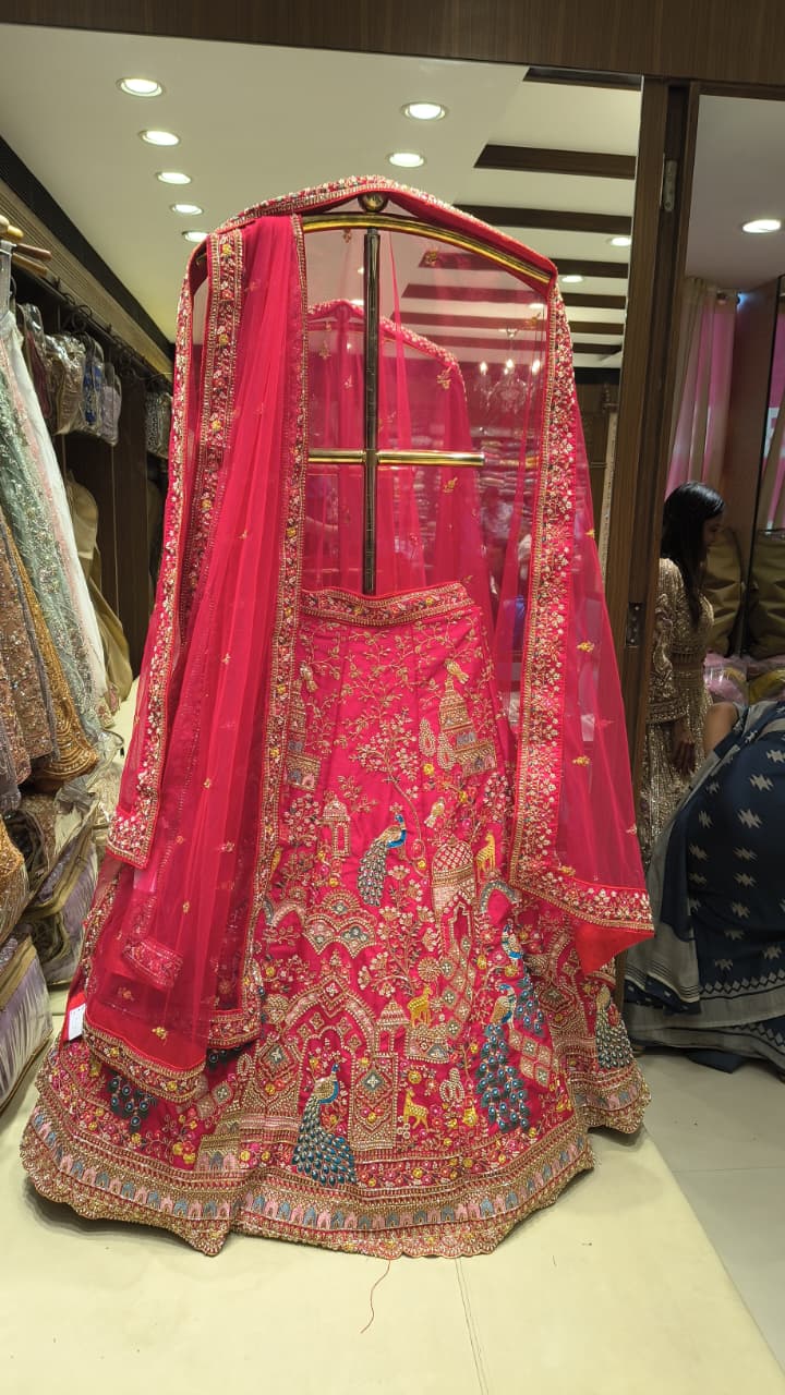 WEDDING,RECEPTION FUNCTIONAL PARTY WEAR LEHENGA CHOLI