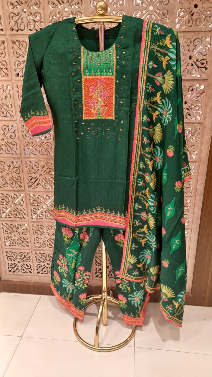 SEMI OCCASSION FESTIVE WEAR OUTFIT