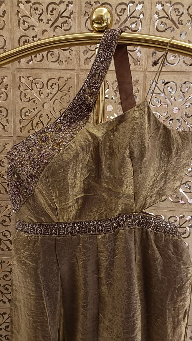 FESTIVE FUNCTIONAL PARTY WEAR OUTFIT