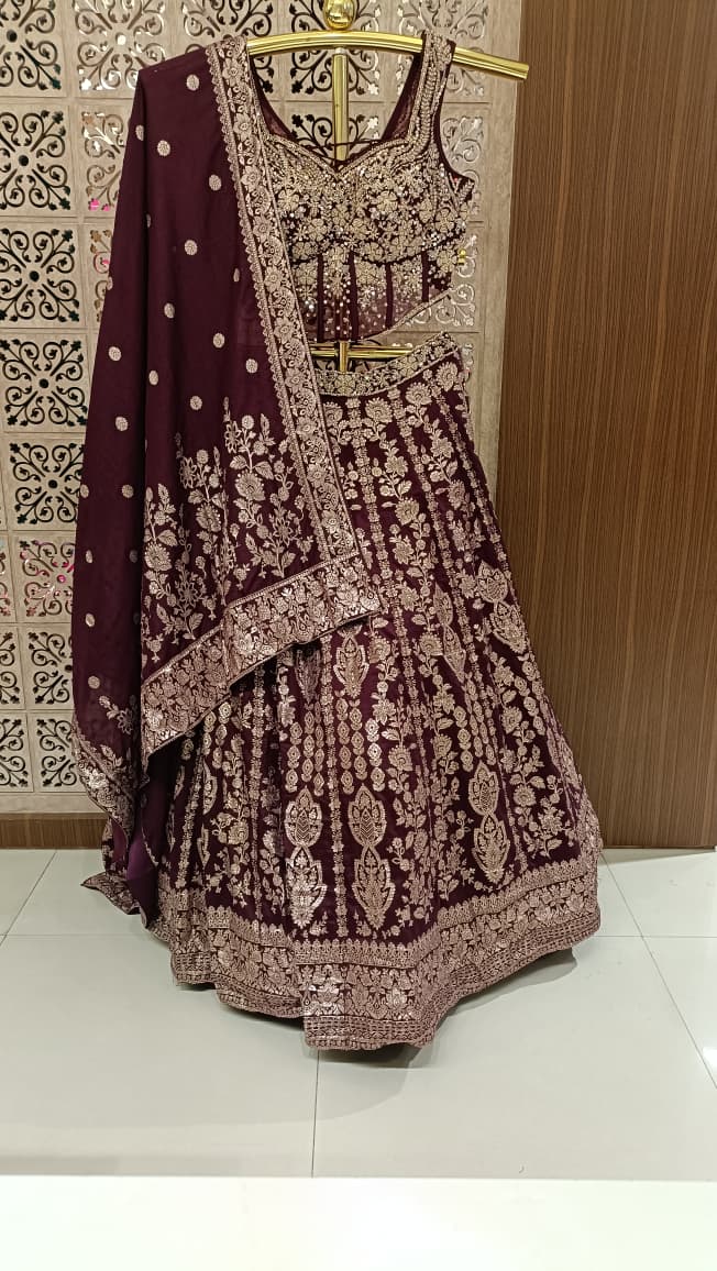 WEDDING,RECEPTION,FESTIVE OCCASSION PARTY WEAR LEHENGA CHOLI