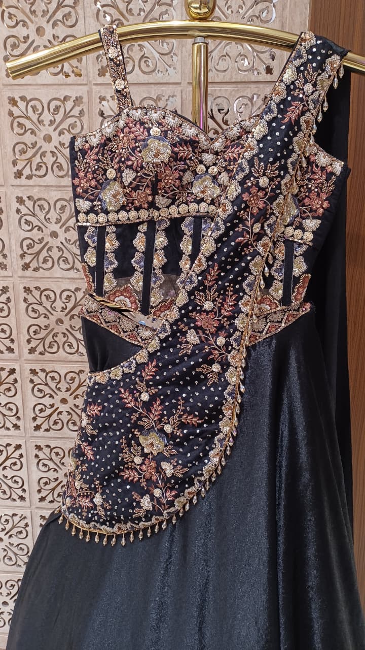 EVENING OCCASSION,COCKTAIL FUNCTIONAL PARTY WEAR LEHENGA CHOLI