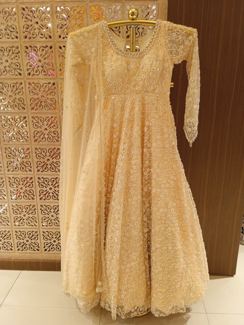 Weddings, Receptions, Engagement Ceremonies, Festive Celebrations, and Evening parties.