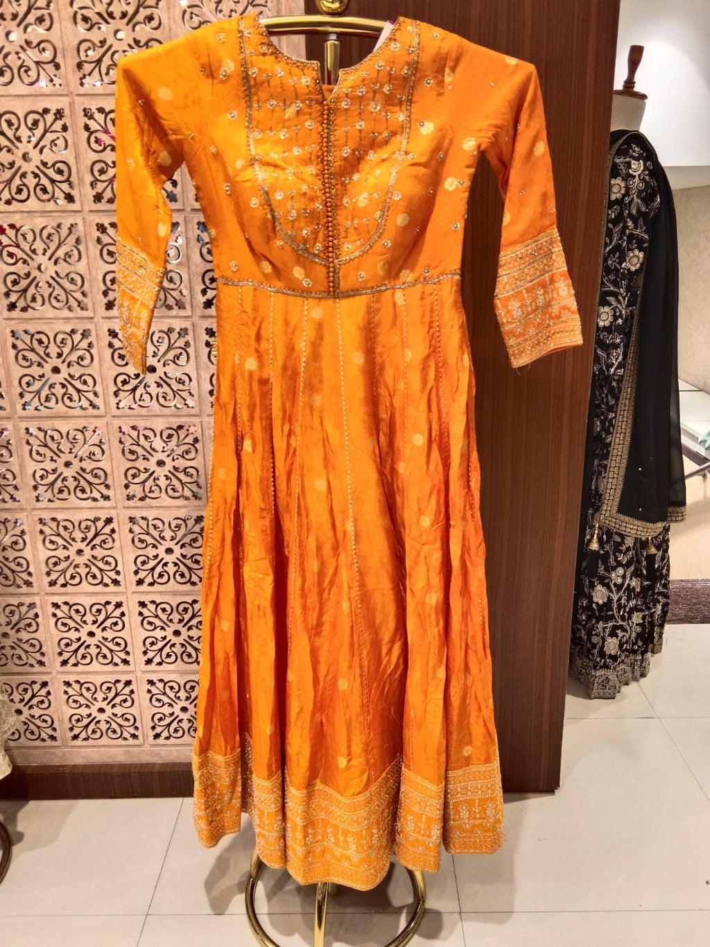 Festival Wear, Functional Wear, Family Functions & Haldi Ceremonnie