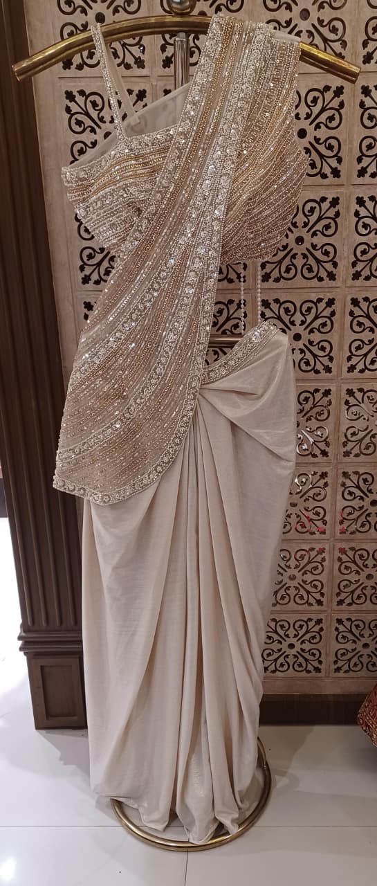 Grand Wedding Receptions, Evening Galas & Formal Soirées, Engagement Ceremonies & Sangeet Nights, Luxury Milestone Celebrations