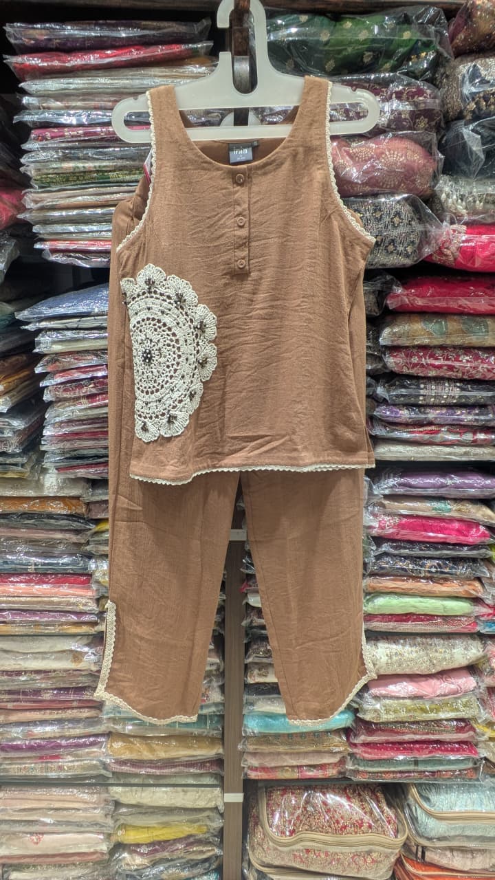 DAILY WEAR SLEEVELESS CORD SET