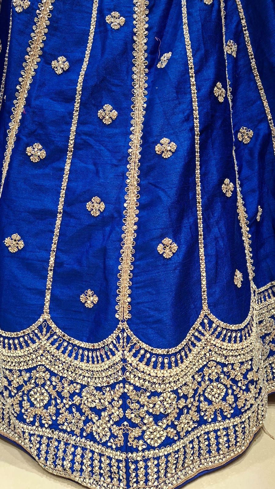 TRADITIONAL FUNCTION WEAR LEHENGA CHOLI