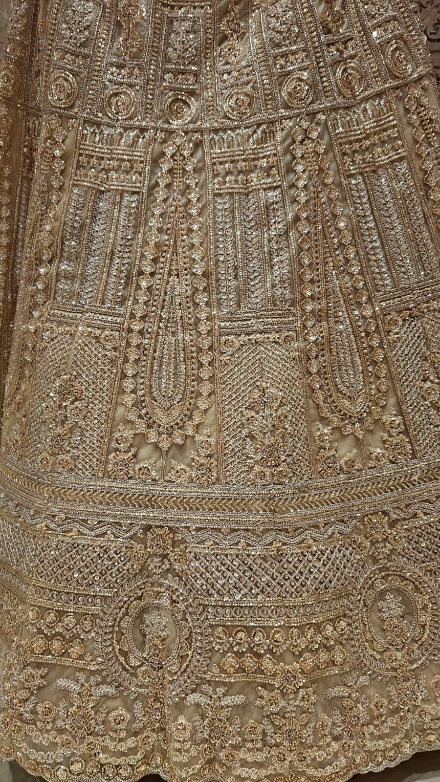 ENGAGEMENT,RECEPTION,FUNCTIONAL WEAR LEHENGA CHOLI
