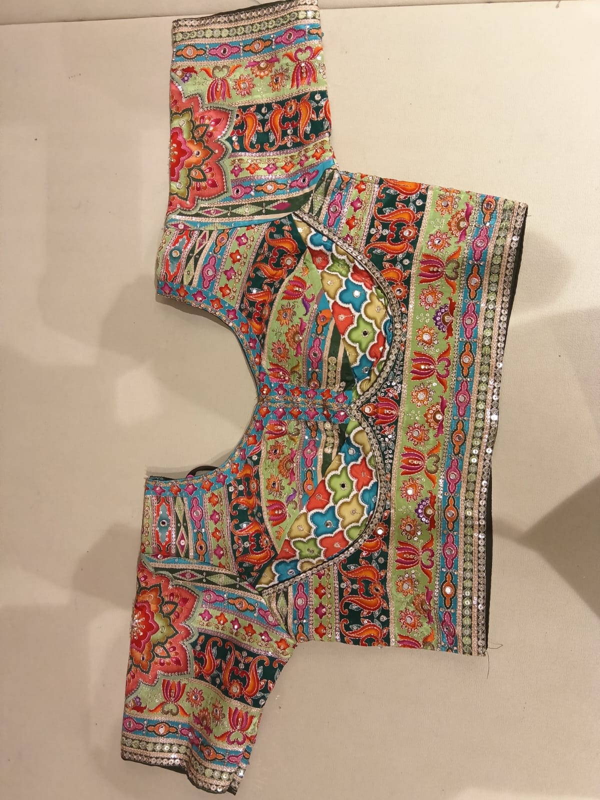 PATOLA SAREE WITH READY BLOUSE