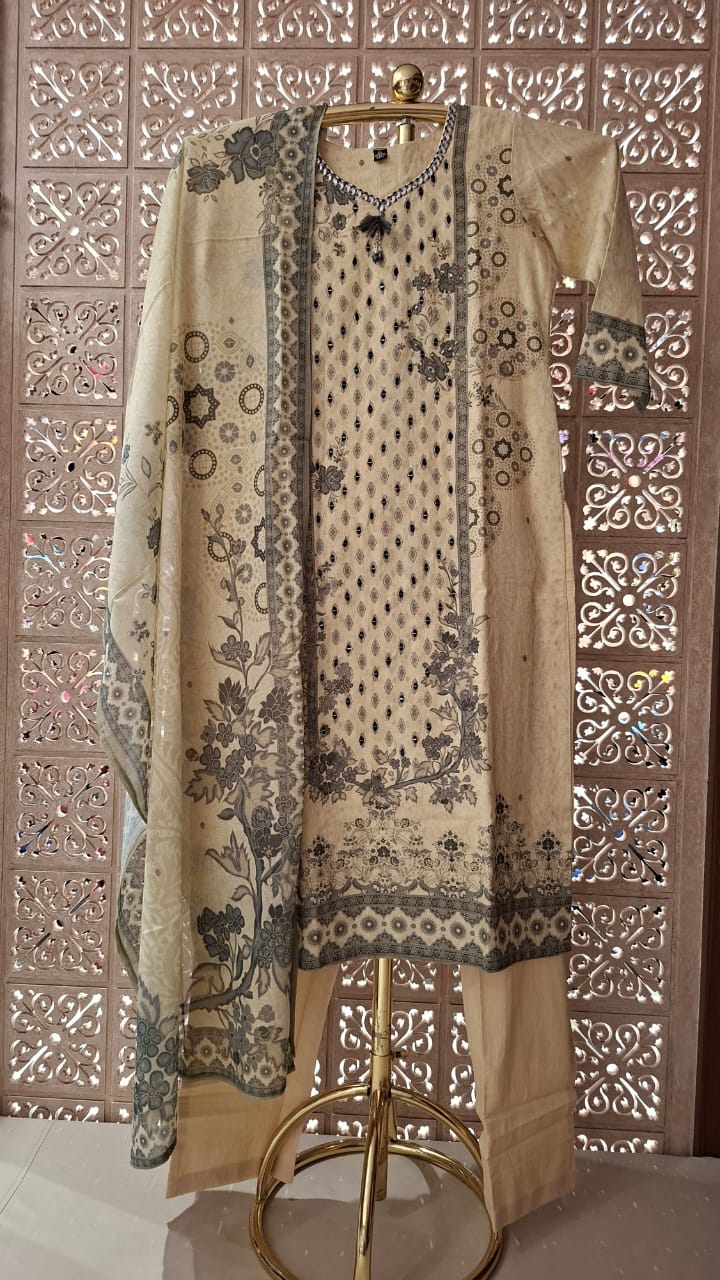 TRADITIONAL WEAR KURTA SET