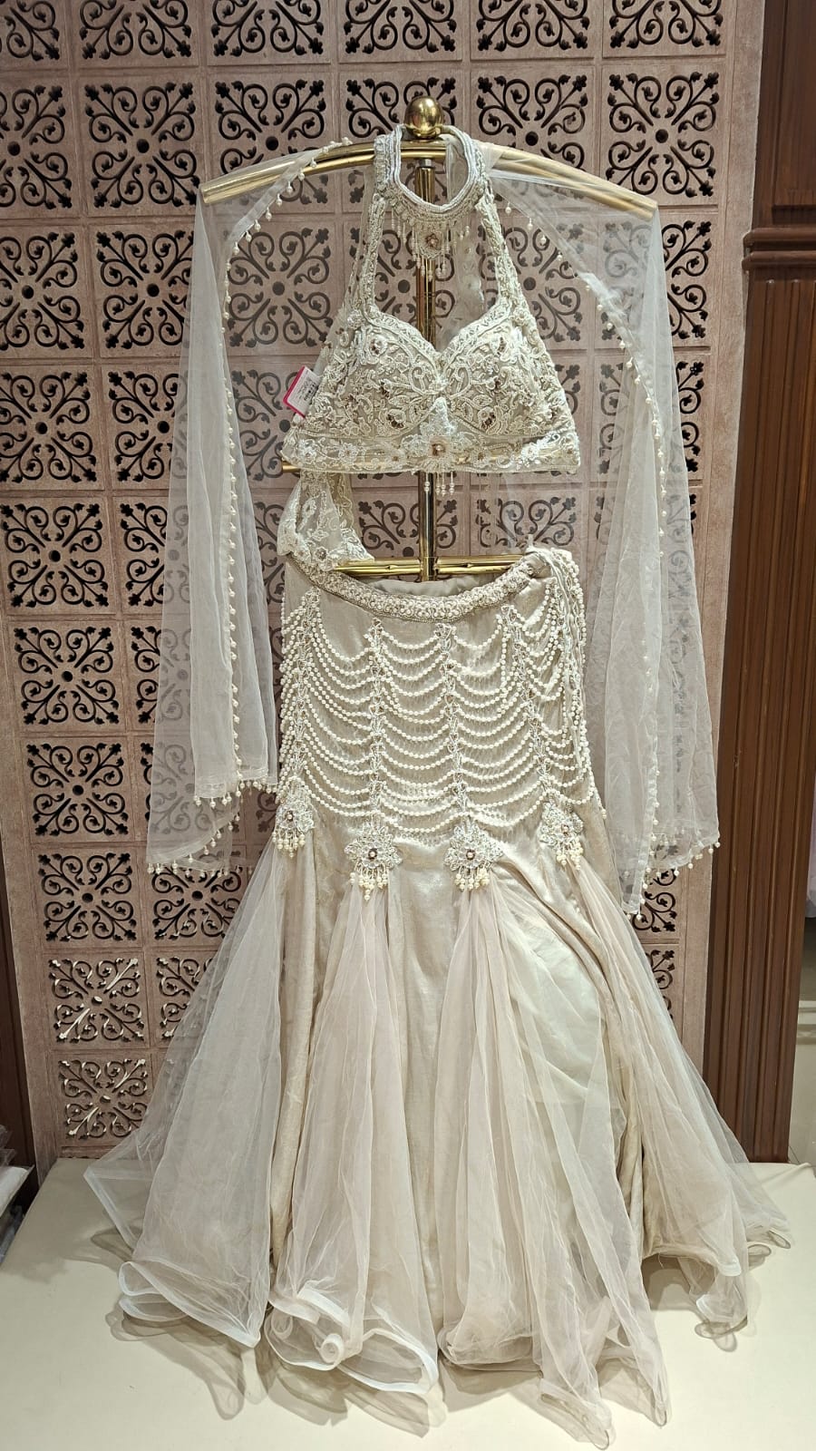 Weddings, receptions, party wear, engagement ceremonies and festive celebrations