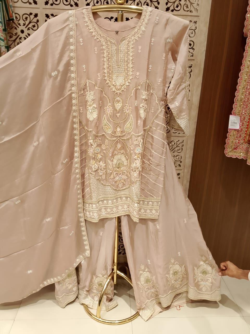 Festive | Wedding | Puja | Family Gatherings | Party Wear