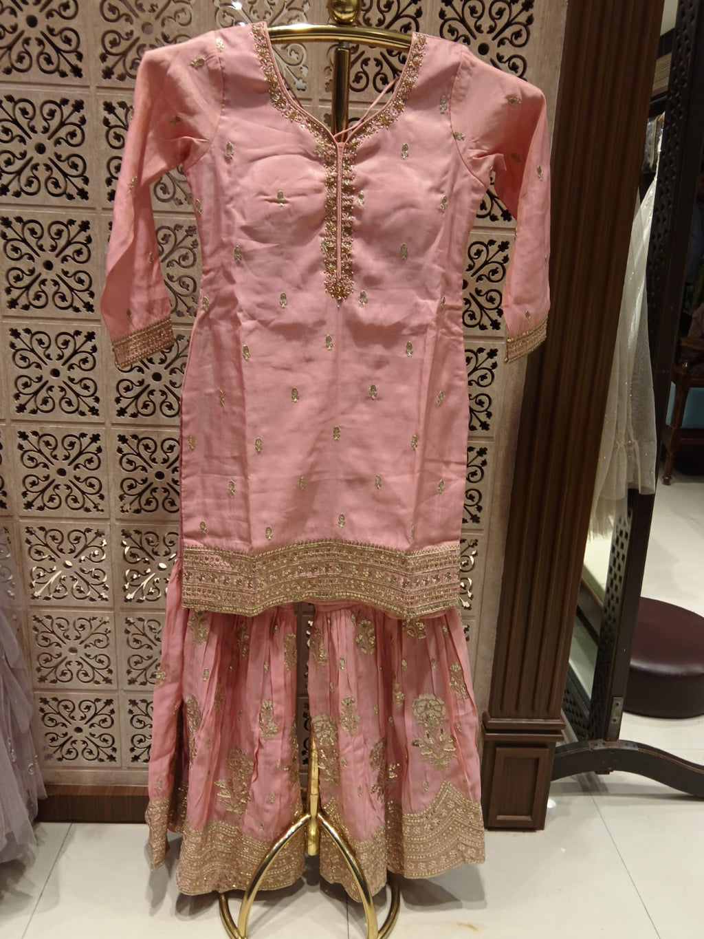 Mehendi, festive celebrations, family functions, Eid, weddings and pre-wedding occasions