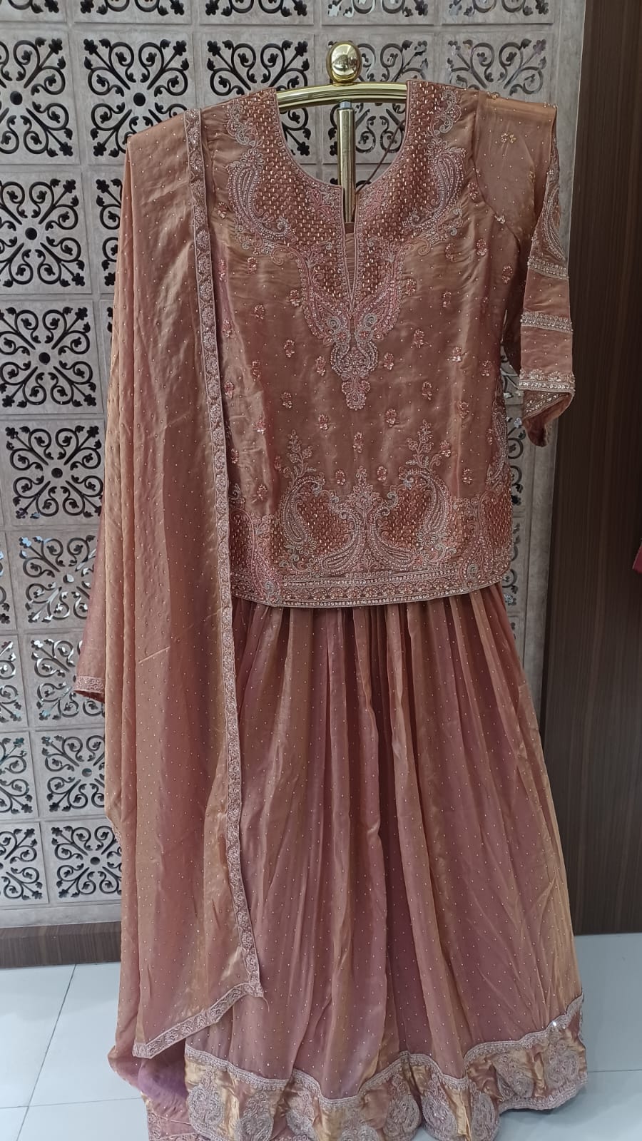 Walima, weddings, mehendi, sangeet, festive celebrations, and traditional gatherings.