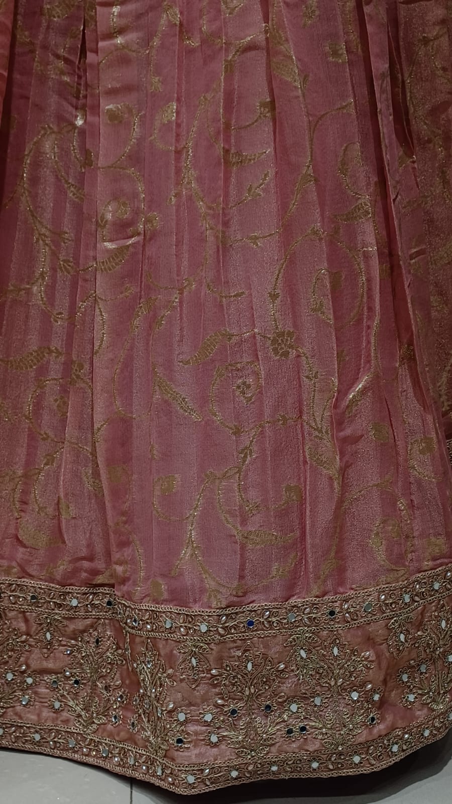 Weddings, festive celebrations, mehendi, sangeet, family functions, and traditional occasions