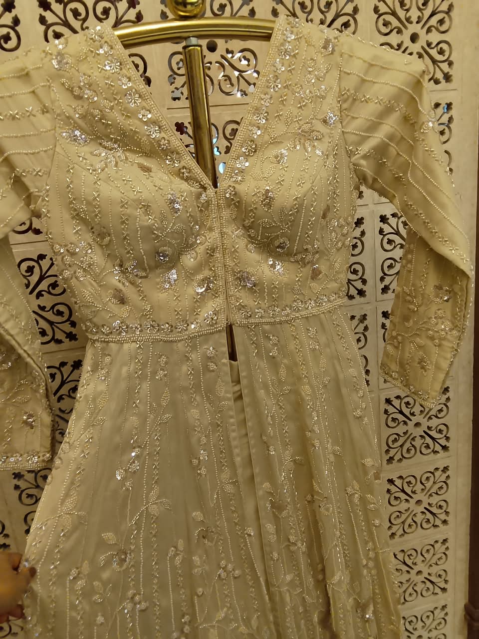 Traditional, festive soirées, sangeet nights, wedding receptions.