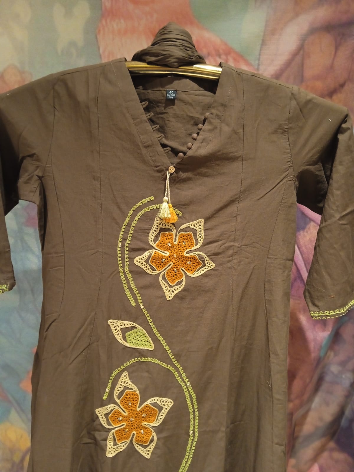 Olive Brown The Earthy Elegance Applique Work Mul Cotton Kurta Set.