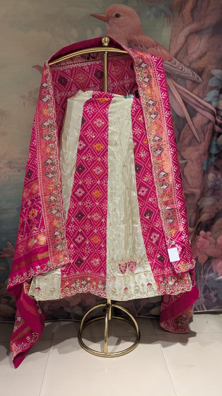 Patola Lehenga – Unstitched Ivory & Rani Pink Silk Lehenga Choli Set.