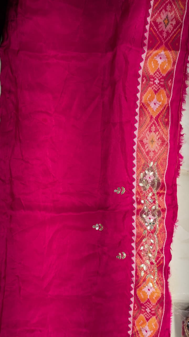 Patola Lehenga – Unstitched Ivory & Rani Pink Silk Lehenga Choli Set.