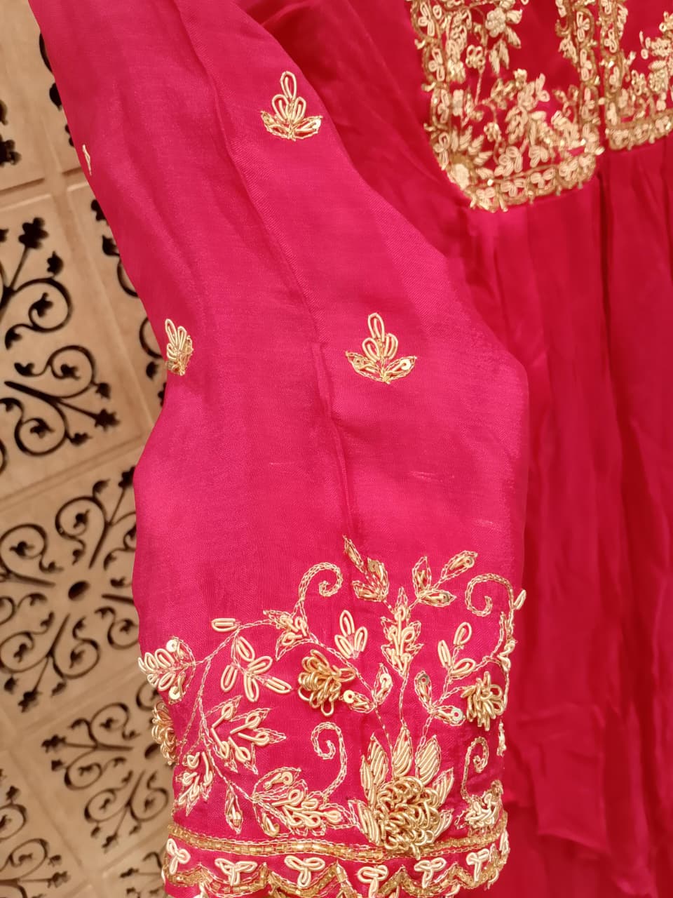 rani pink two-piece Georgette Indo-Western fusion set Plus Size.