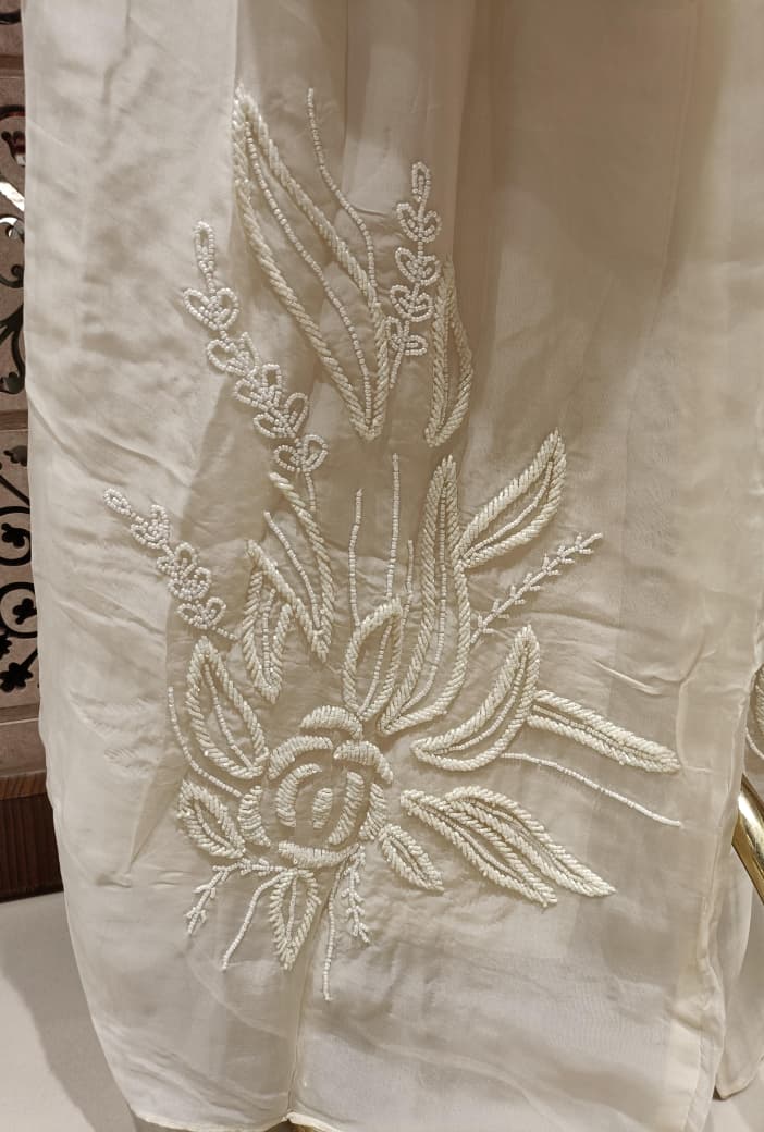 Off-White Mul Chanderi Kurta Palazzo Set with Bold Floral Appliqué