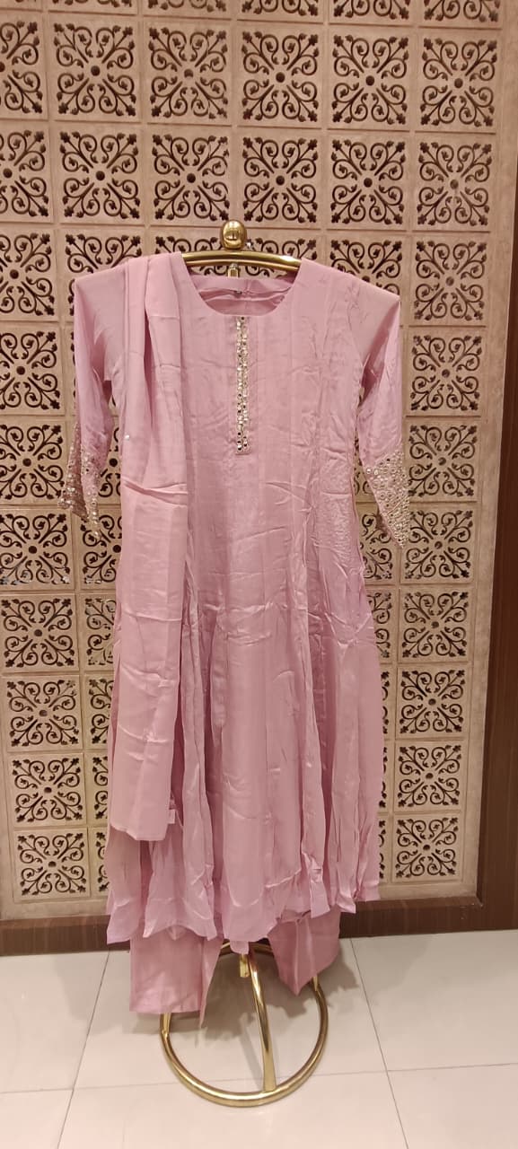 Light-Pink Hand-Detailed Flared Georgette Anarkali Set.