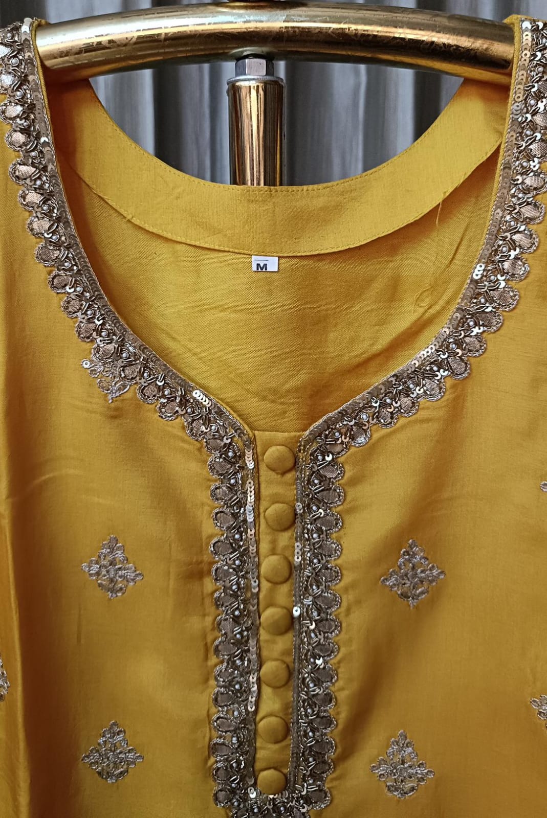 HALDI AND MEHANDI FUNCTION WEAR STRAIGHT CUT SUIT