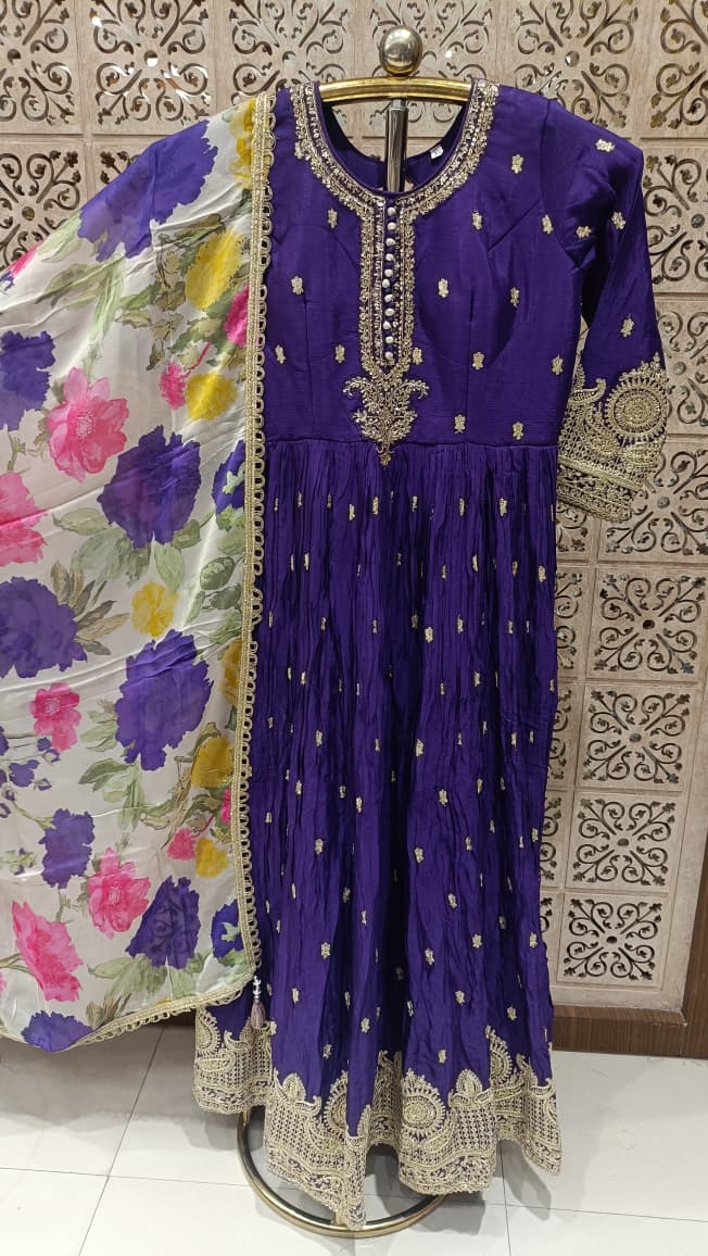 FLOOR LENGTH GOWN STYLE OUTFIT