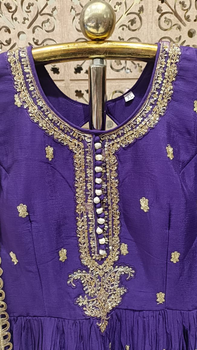 FLOOR LENGTH GOWN STYLE OUTFIT