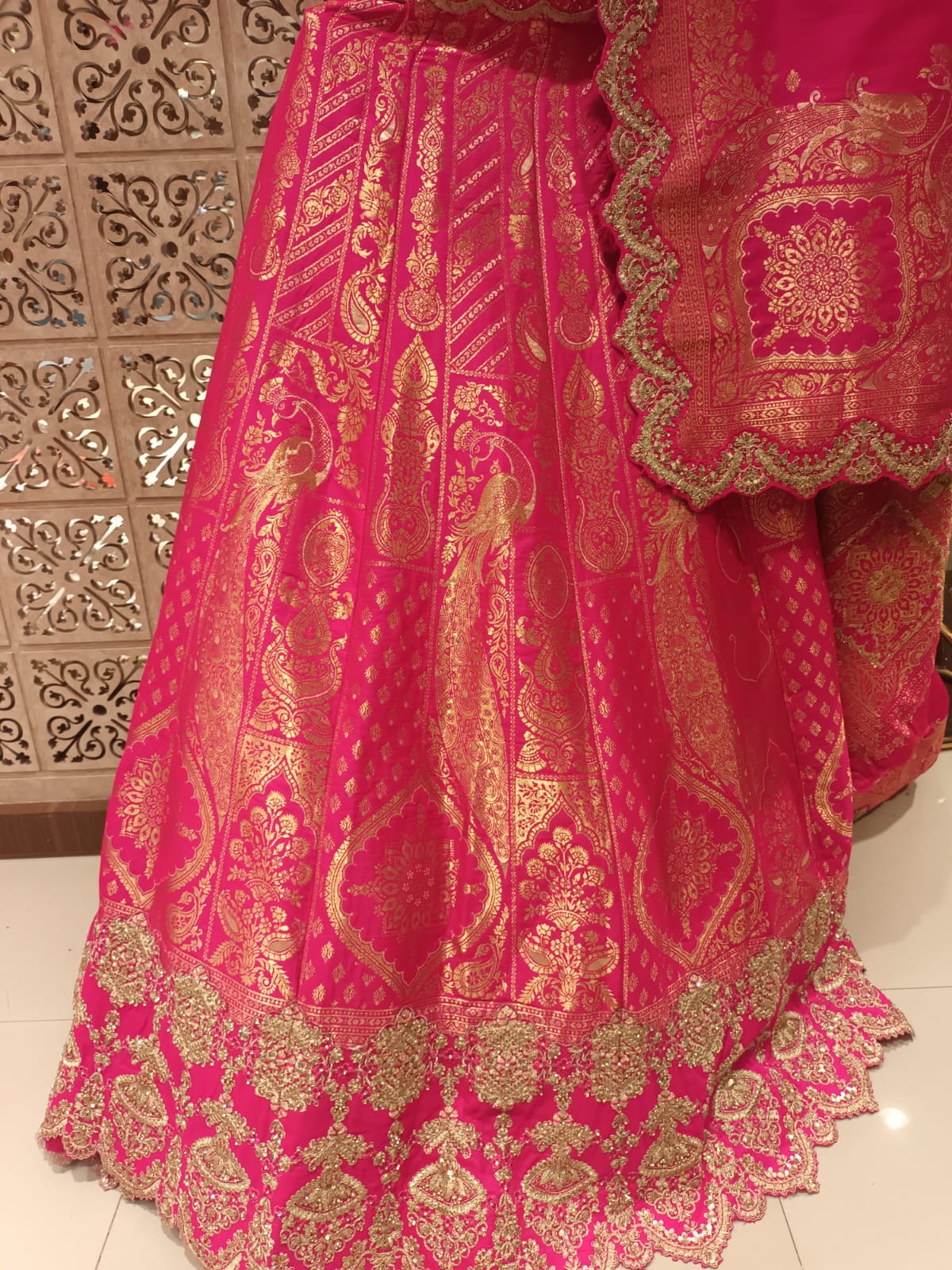 RECEPTION,FESTIVE OCCASSION PARTY WEAR UNSTITICHED LEHENGA