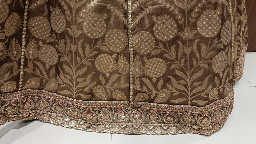 MEHENDI,HALDI WEDDING FUNCTIONAL PARTY WEAR LEHENGA CHOLI