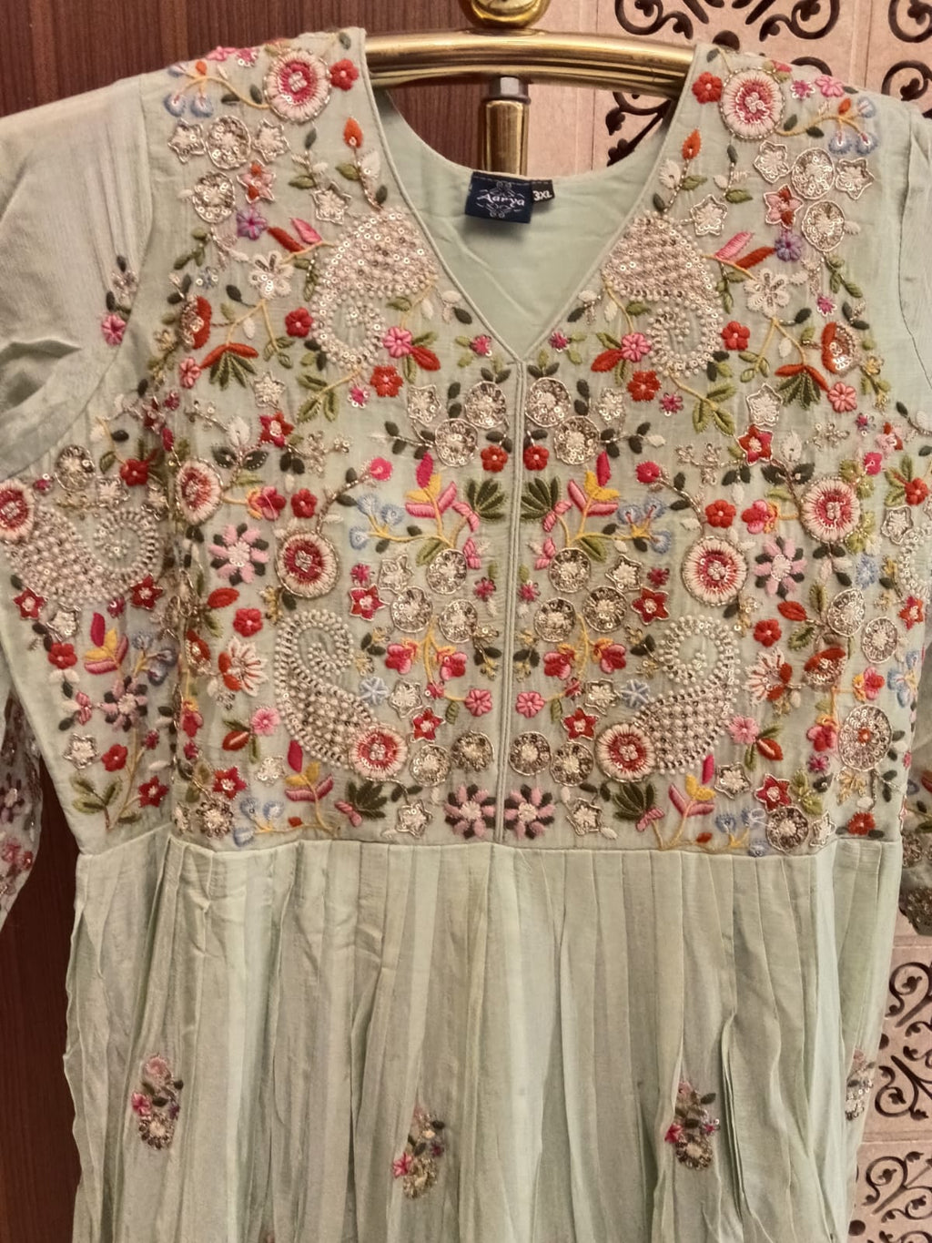 Elegant Mint Green Embroidered Anarkali Set.