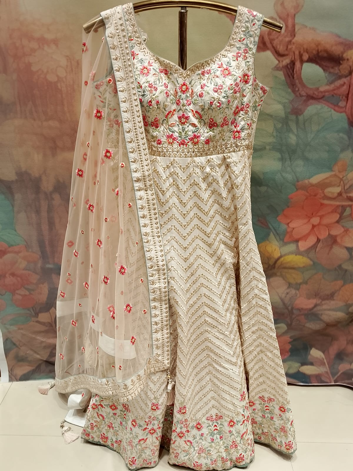 Off-White Floral Embroidered Zig-Zag Gota Anarkali Gown Set.