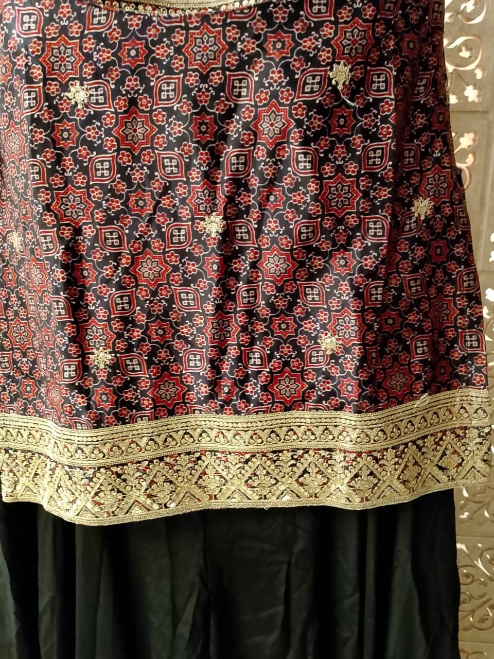 Maroon Patola Print Keyhole Tunic & Palazzo Set.